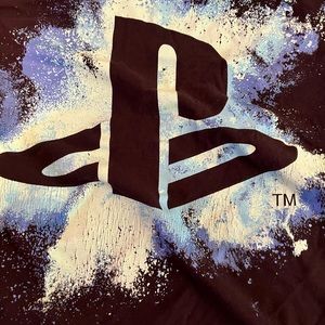 PlayStation t-shirt small